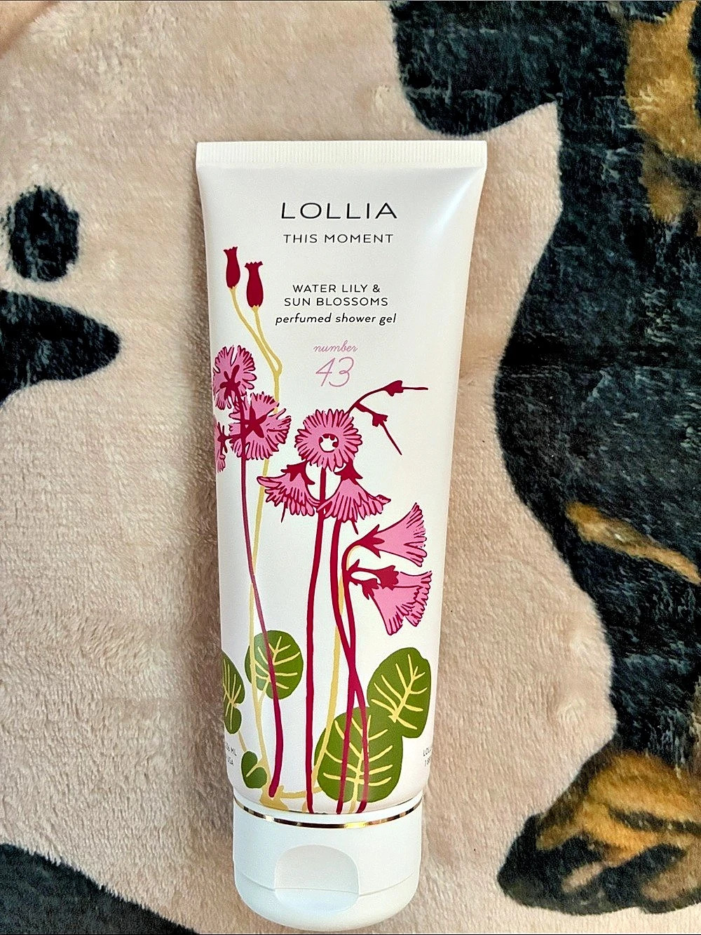 Lollia This Moment Water Lily & Sun Blossoms Perfumed Shower Gel